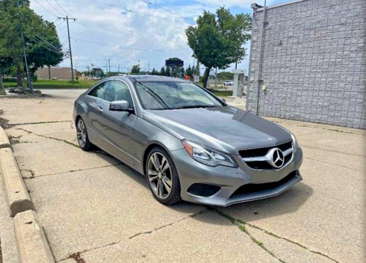 2014 Mercedes-Benz E 350 4Matic - zdjęcie główne