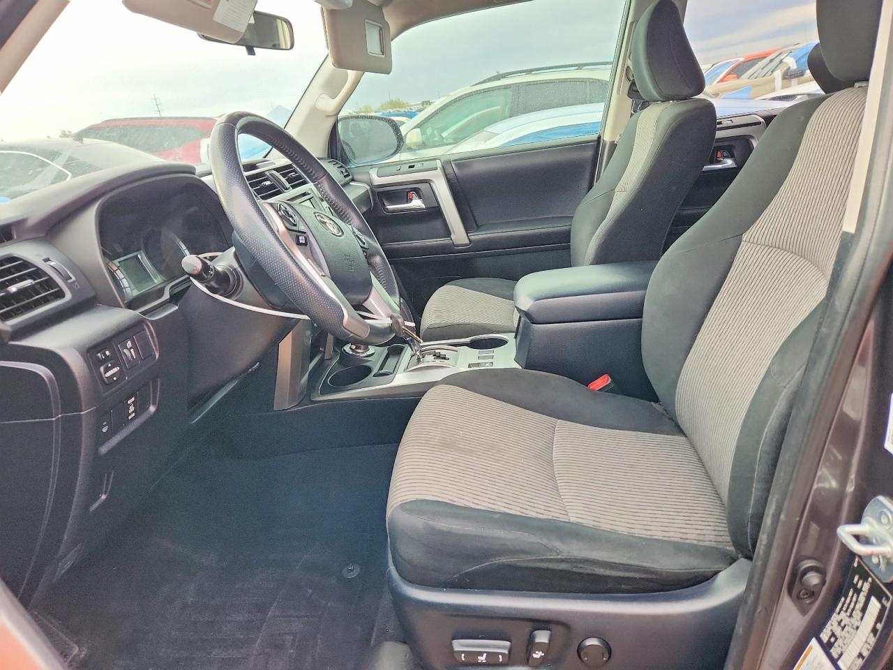 2019 Toyota 4Runner Sr5 - zdjęcie 7