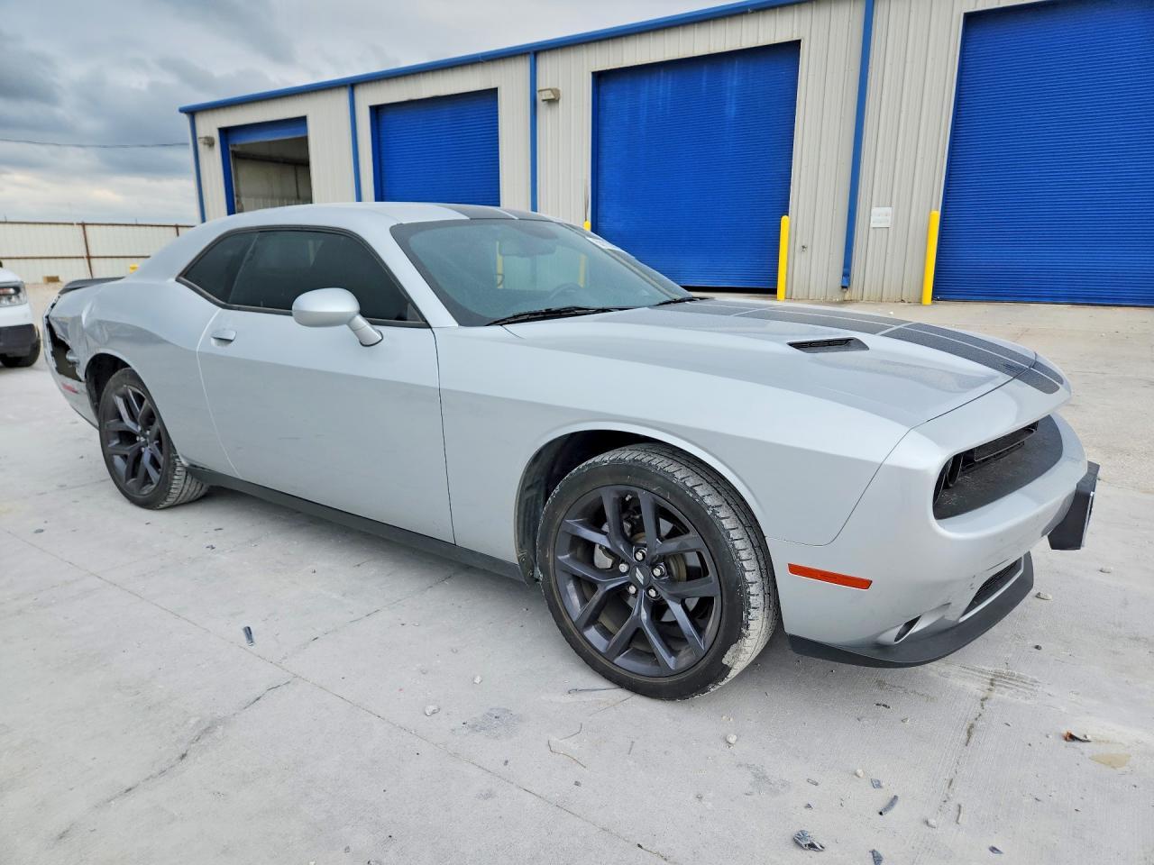 2023 Dodge Challenger Sxt - zdjęcie 4