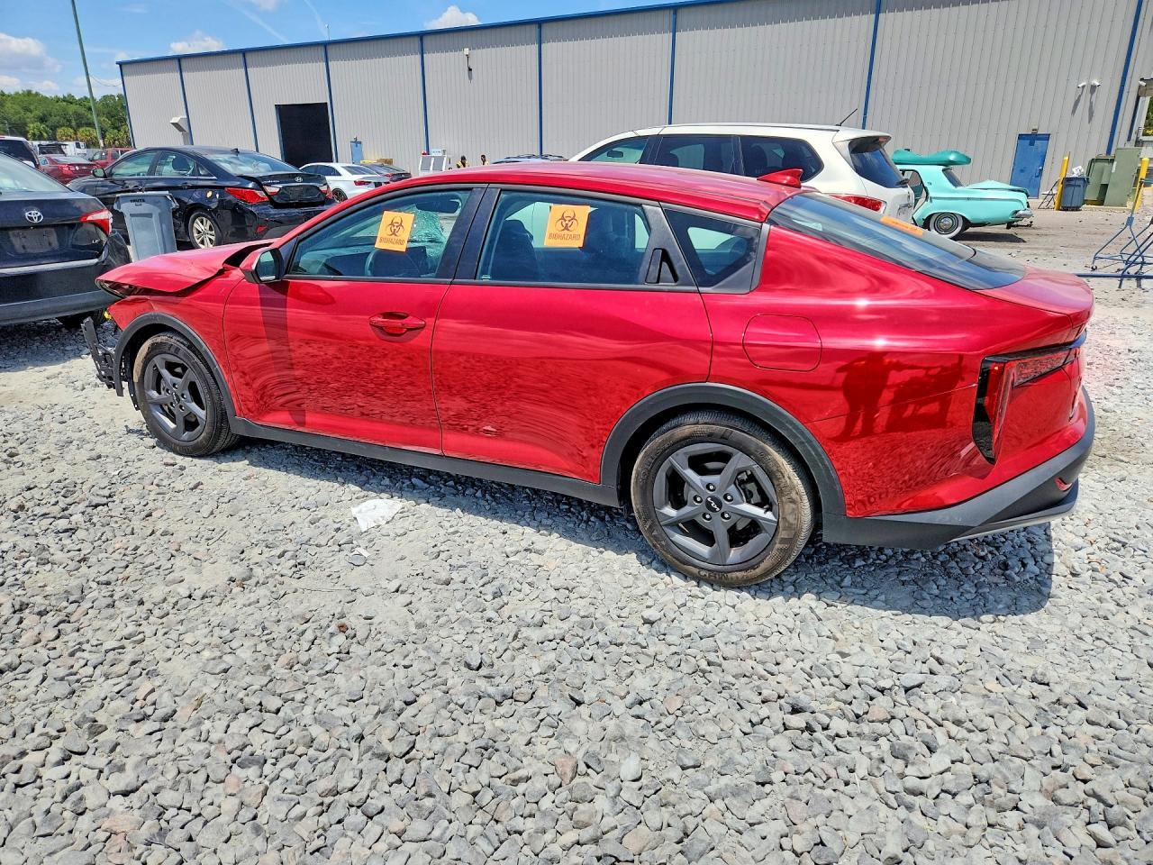 2025 Kia K4 Lxs - zdjęcie 2