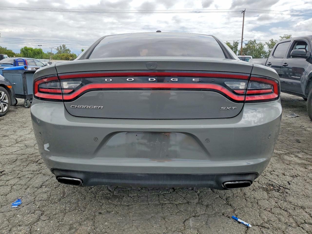 2018 Dodge Charger Sxt - zdjęcie 6