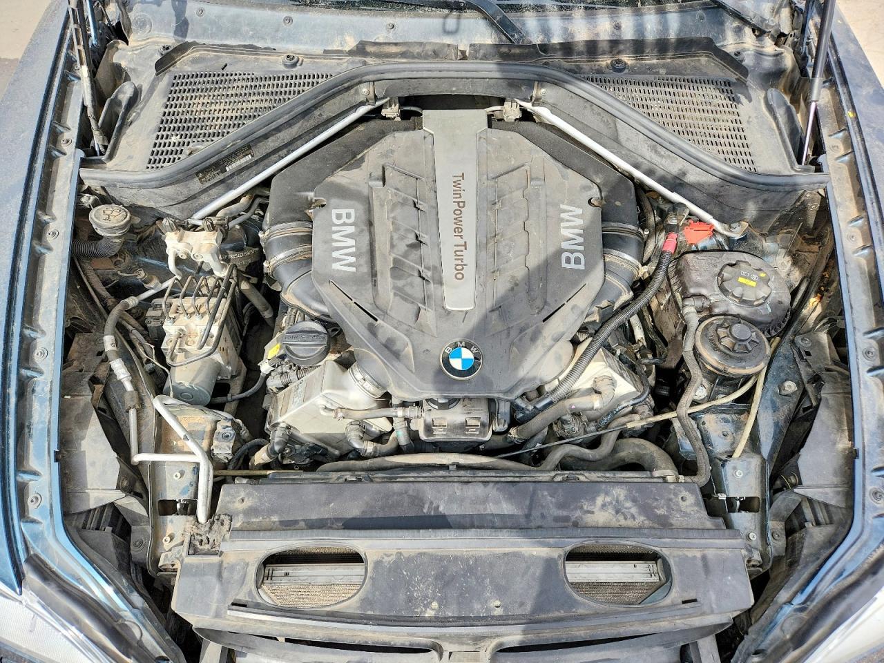 2014 BMW X6 xDrive50I - zdjęcie 12