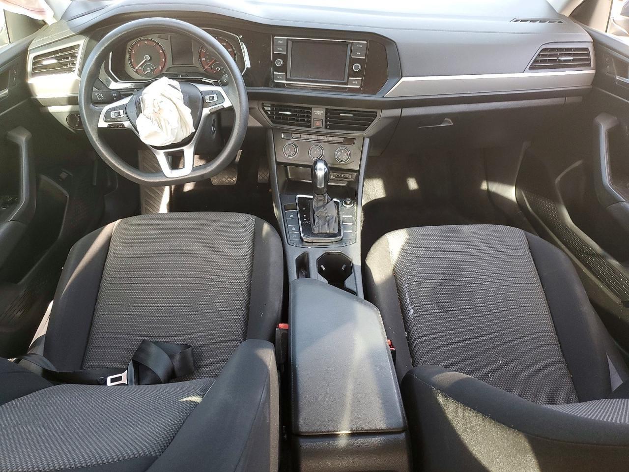 2020 Volkswagen Jetta S - zdjęcie 8