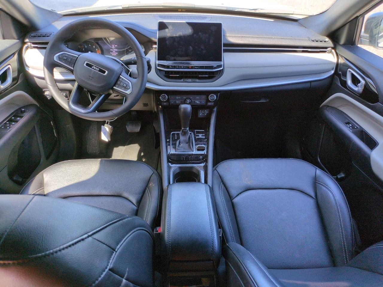 2025 Jeep Compass Limited - zdjęcie 8