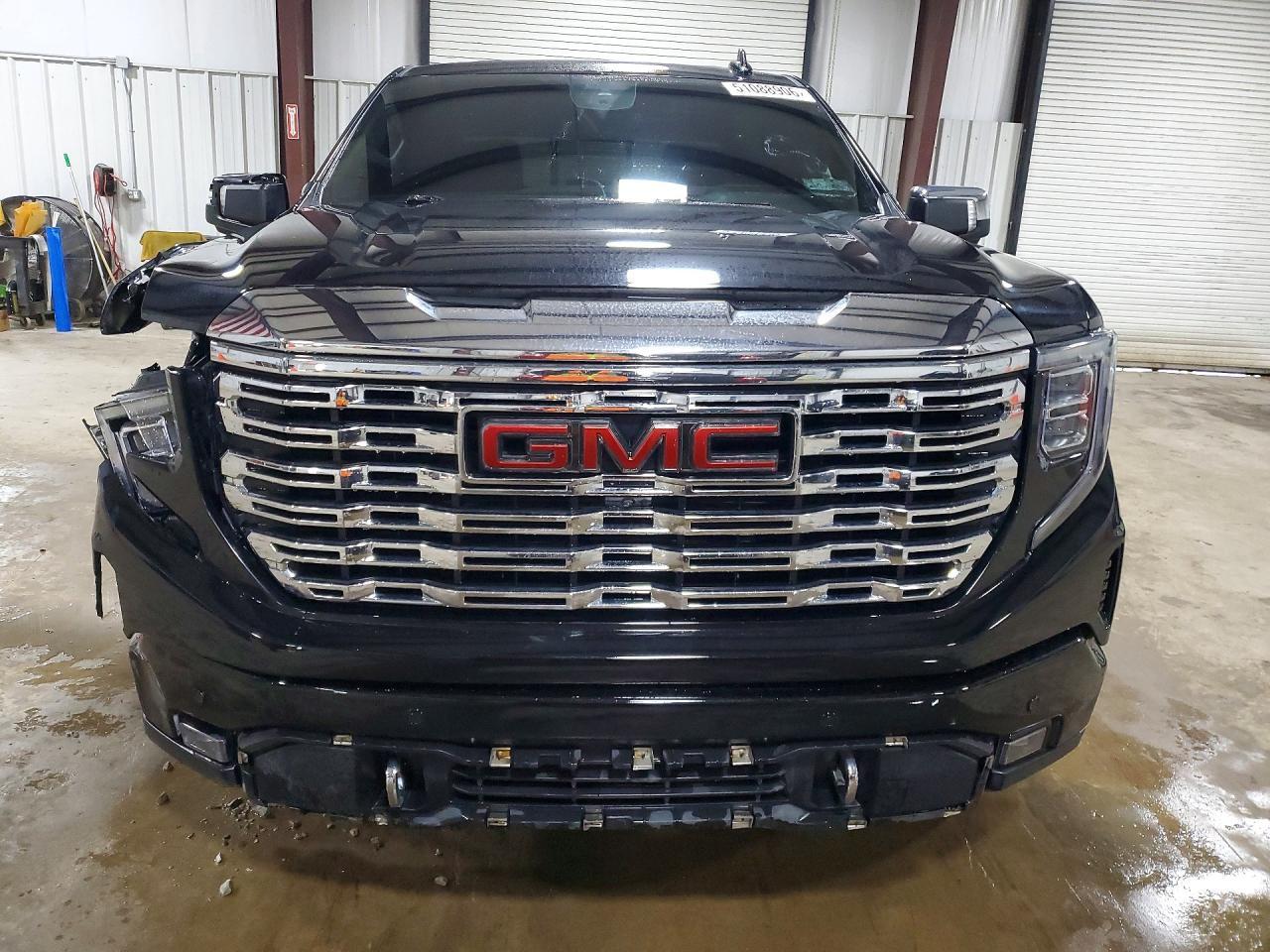 2023 GMC Sierra K1500 Denali - zdjęcie 5