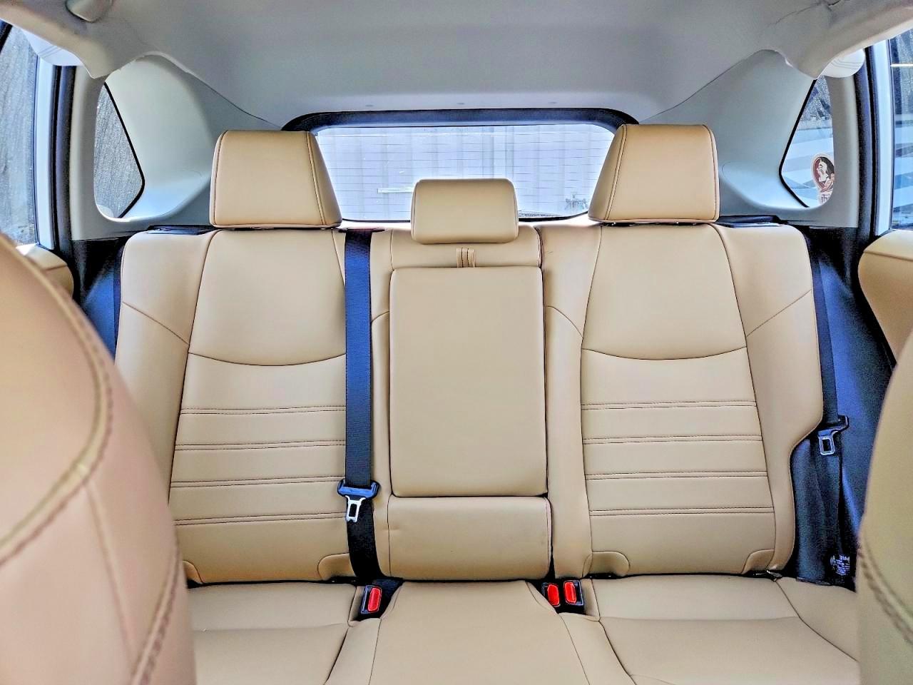 2025 Toyota Rav4 Hybrid Xle Premium - zdjęcie 10