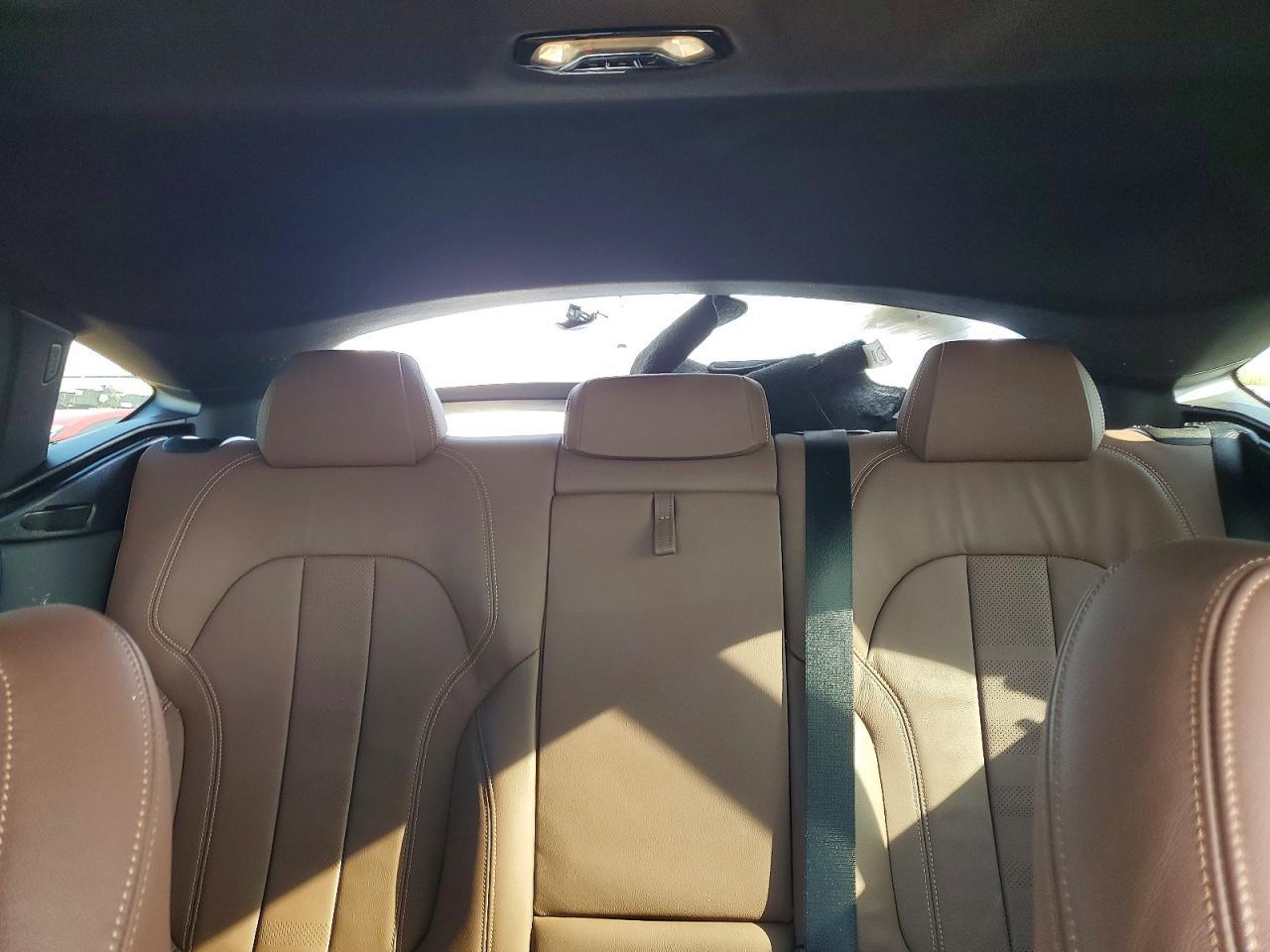 2021 BMW X6 xDrive40I - zdjęcie 10
