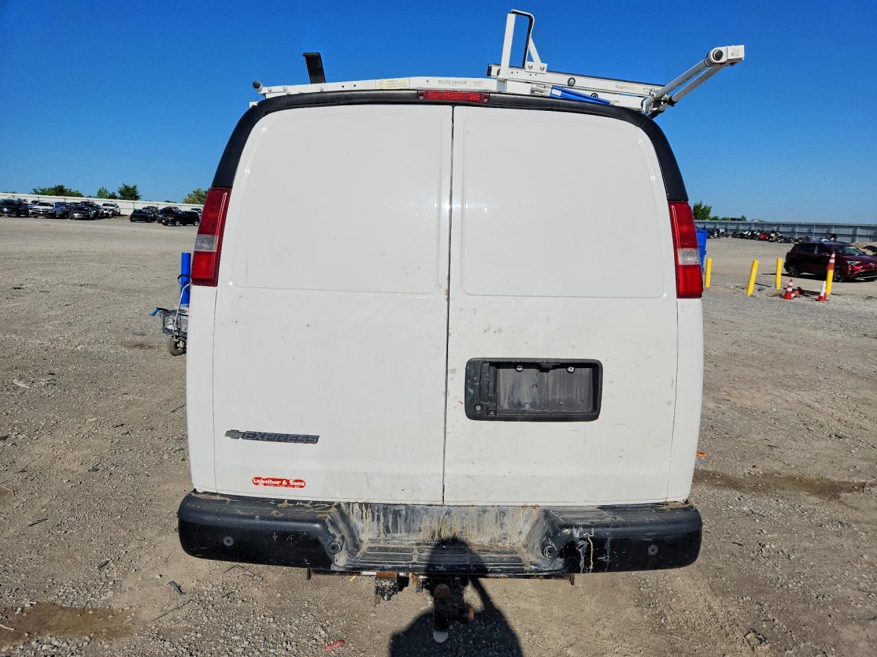 2018 Chevrolet Express G3500 - zdjęcie 6