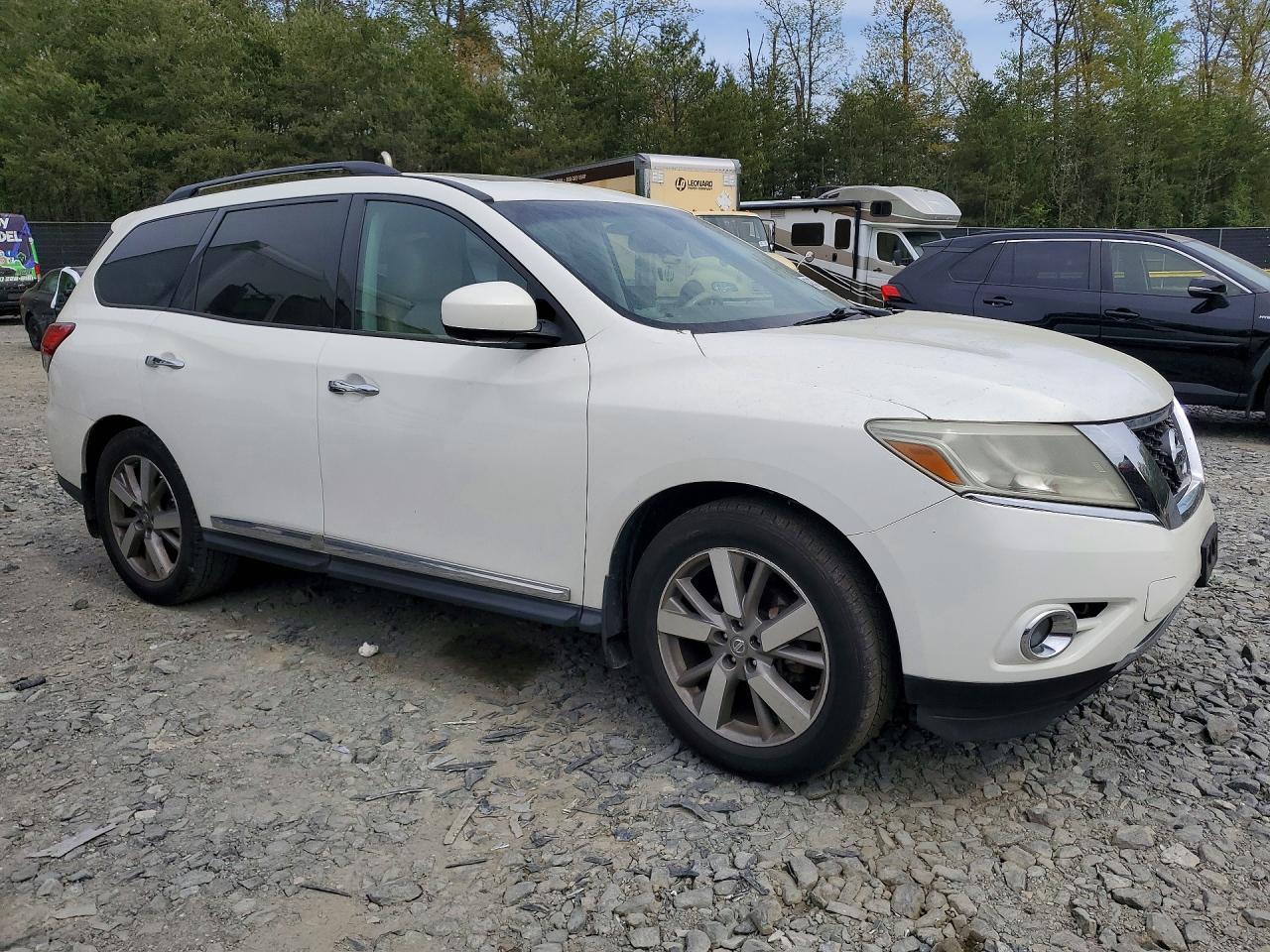 2014 Nissan Pathfinder S - zdjęcie 4