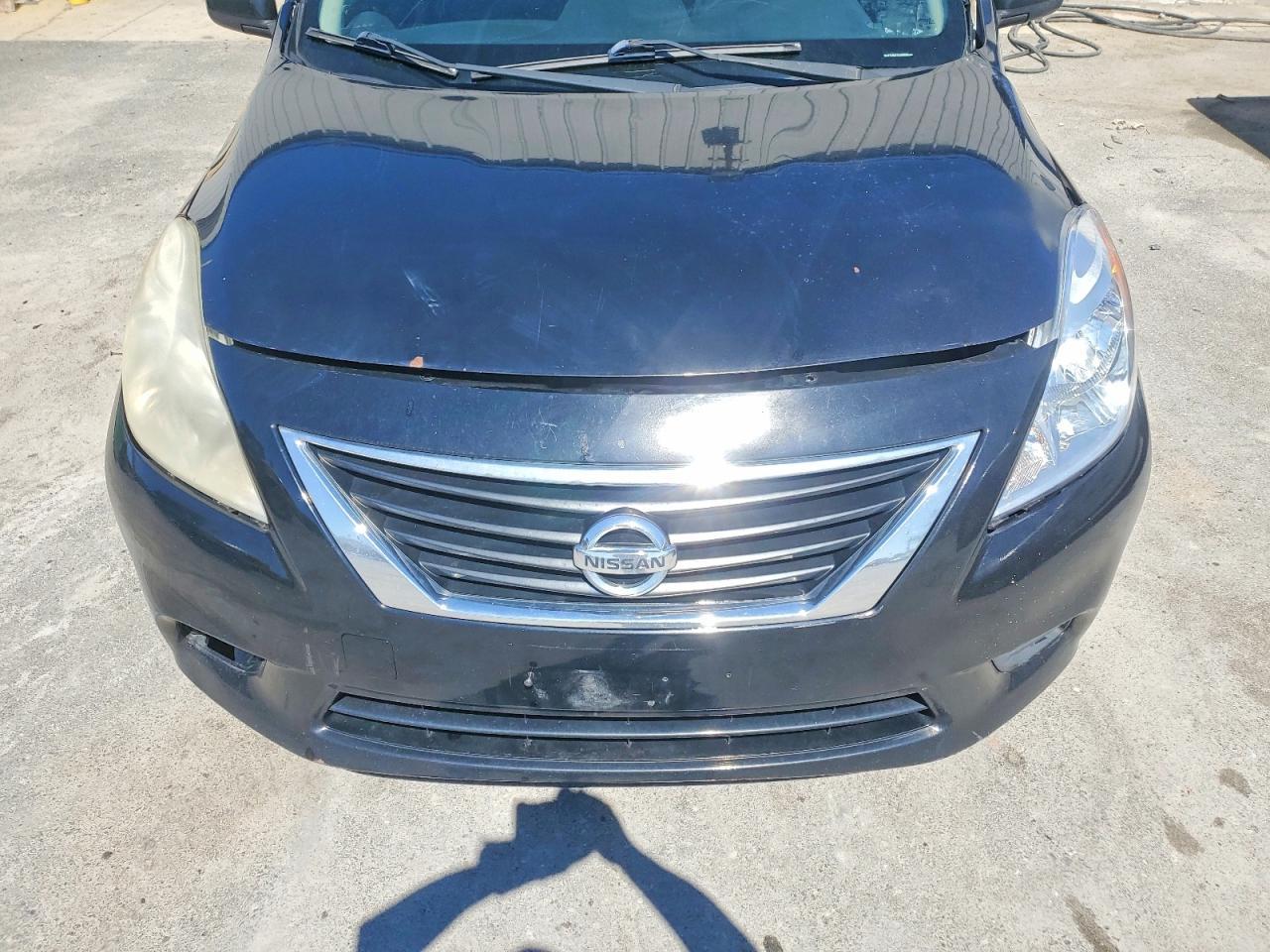 2013 Nissan Versa 1.6 S - zdjęcie 11