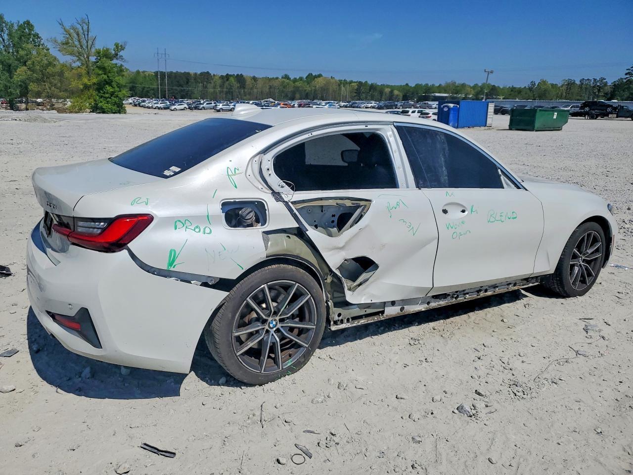BMW Seria 3 - zdjęcie 3