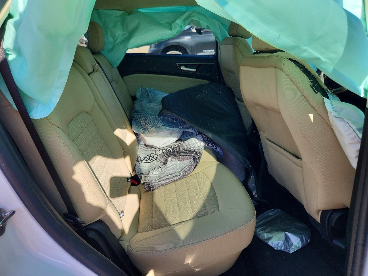 2020 Ford Edge Se - zdjęcie 11