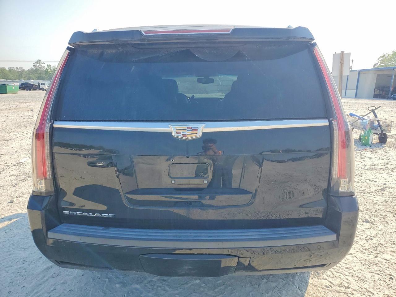 2018 Cadillac Escalade - zdjęcie 6