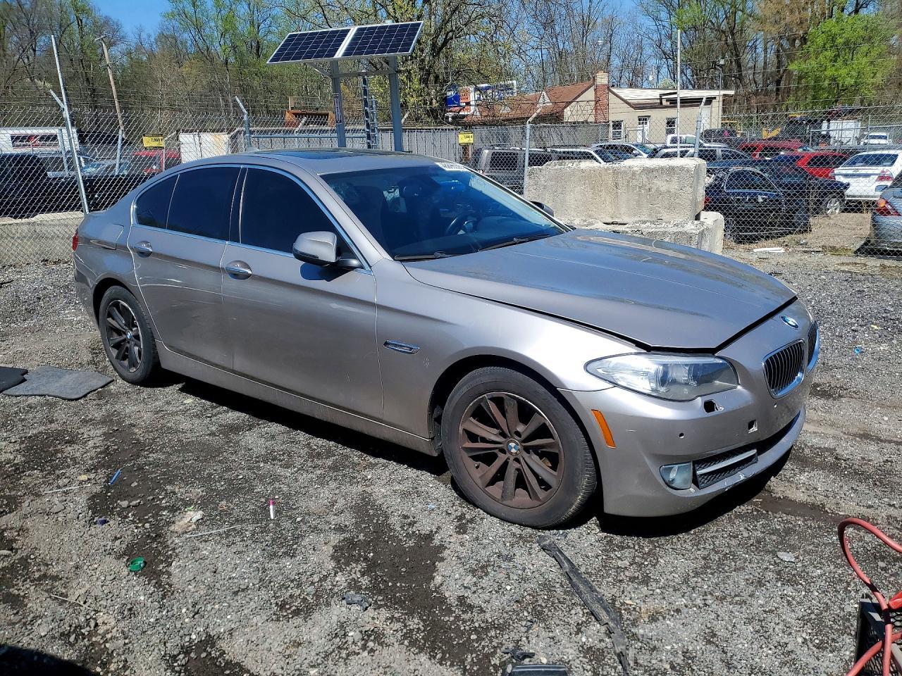 2016 BMW 528 Xi - zdjęcie 4