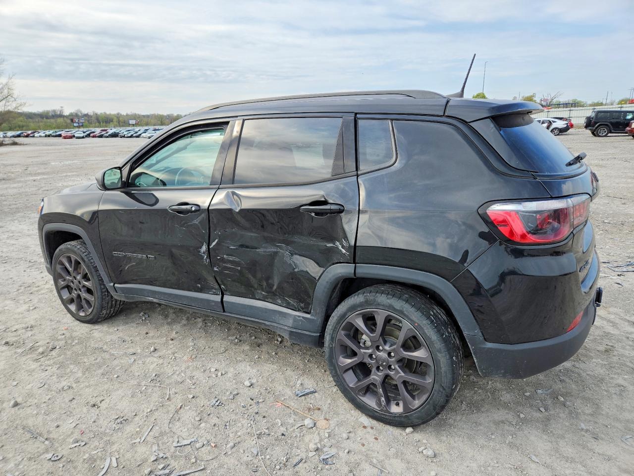 2021 Jeep Compass 80Th Edition - zdjęcie 2