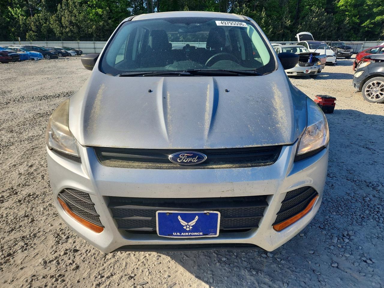 2014 Ford Escape S - zdjęcie 5