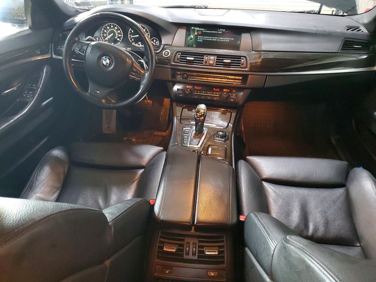 2013 BMW 550 Xi - zdjęcie 8