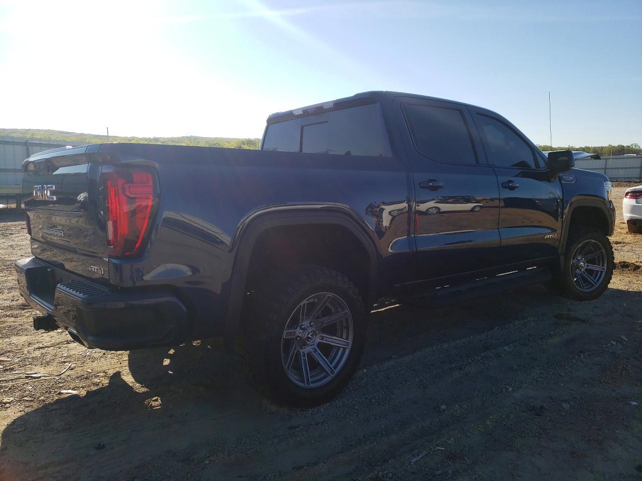 2020 GMC Sierra K1500 At4 - zdjęcie 3