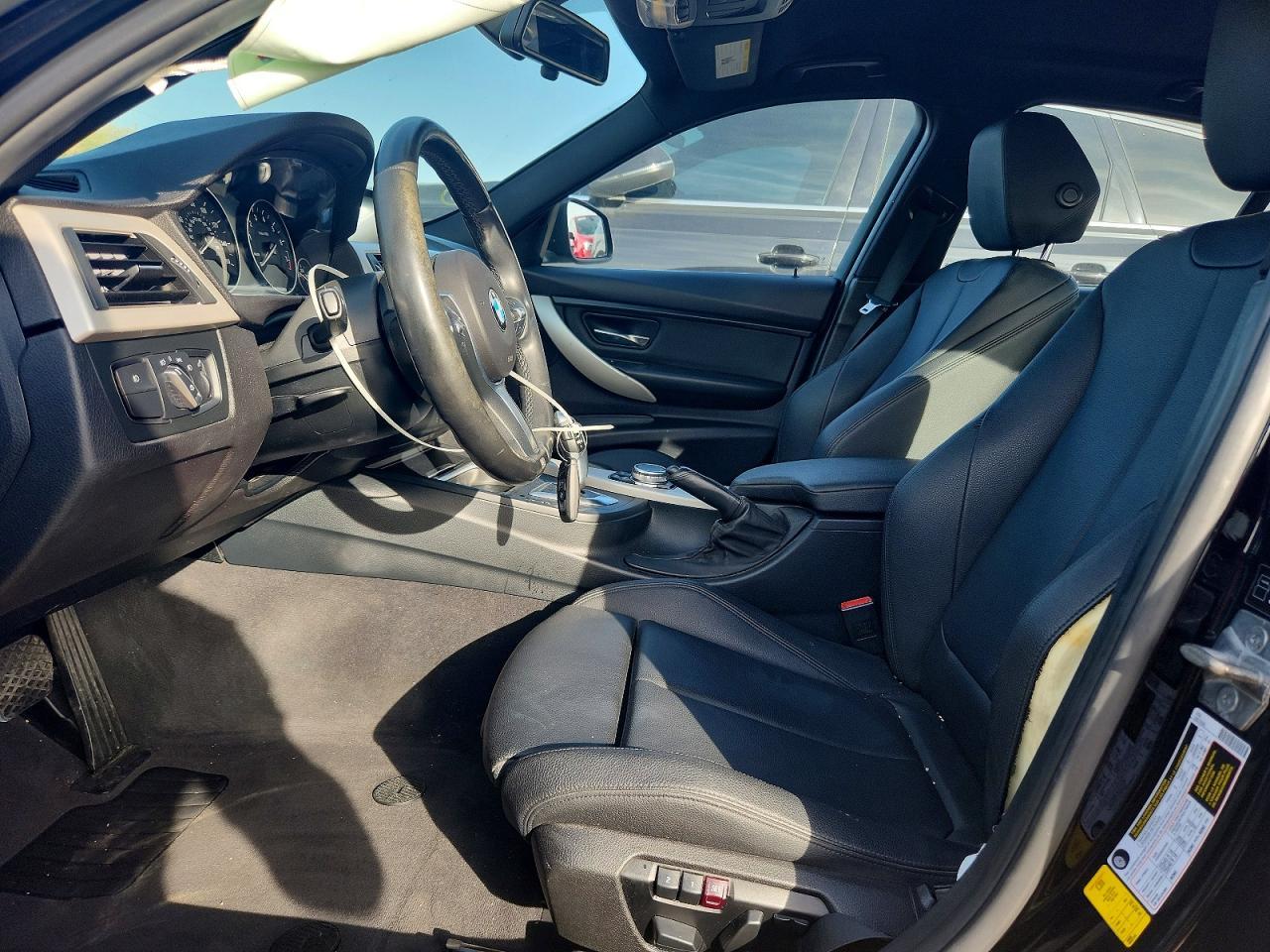 2015 BMW 320 I - zdjęcie 7