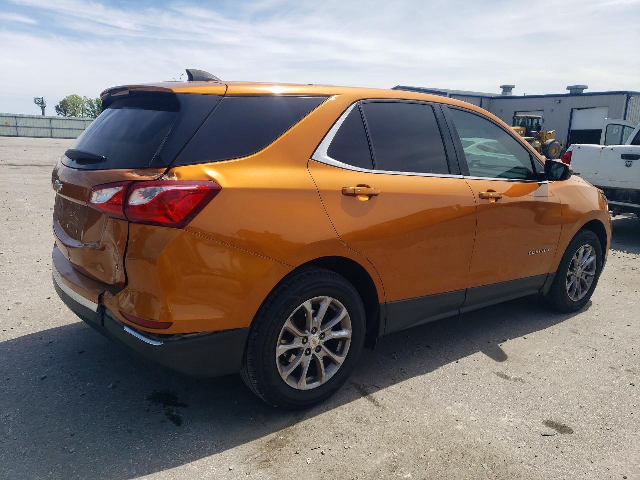 2018 Chevrolet Equinox Lt - zdjęcie 3