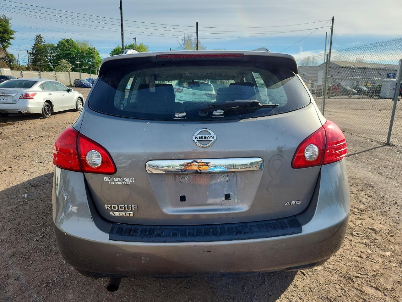 2014 Nissan Rogue Select S - zdjęcie 6