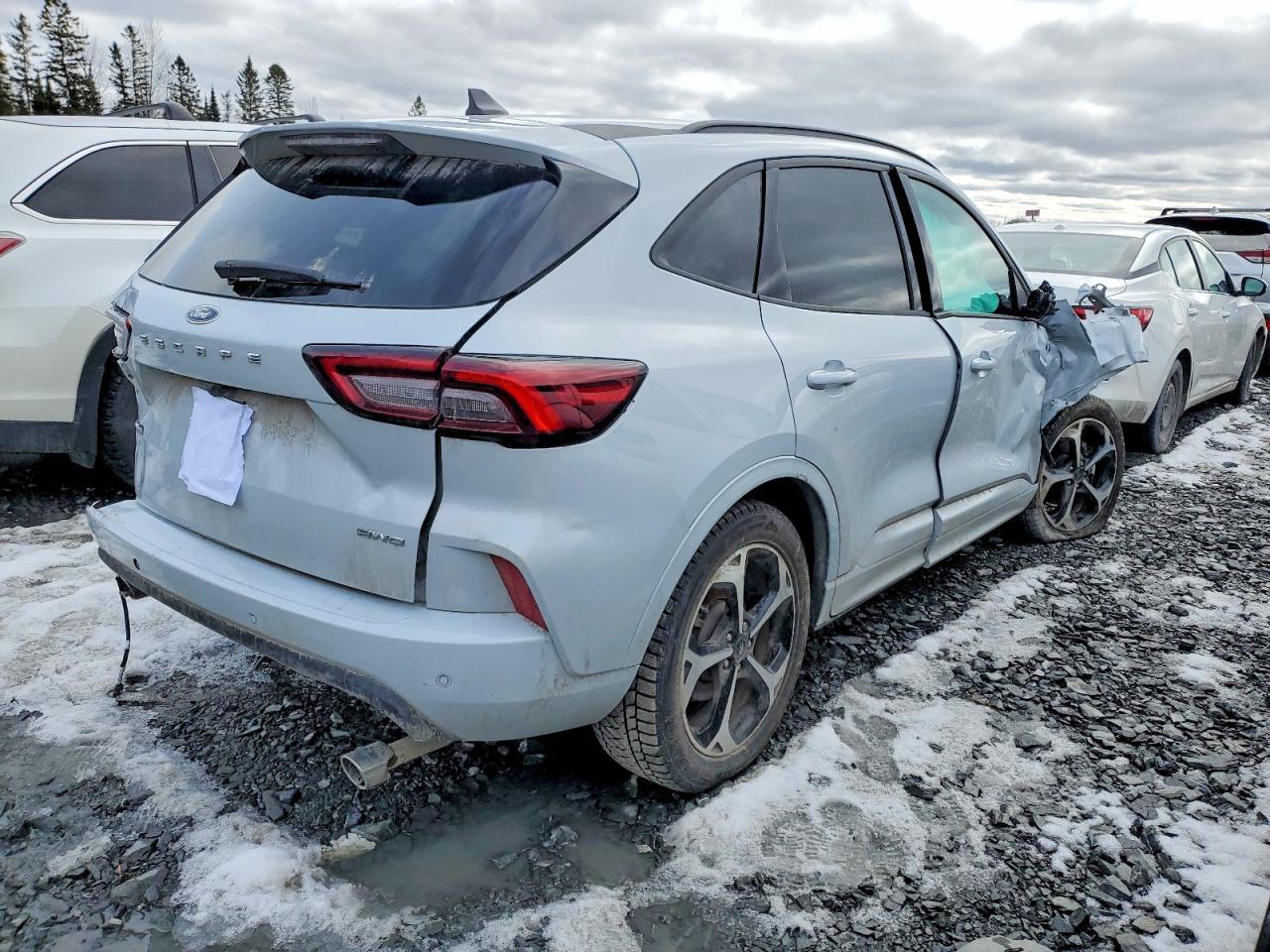 2026 Ford Escape St Line Elite - zdjęcie 3