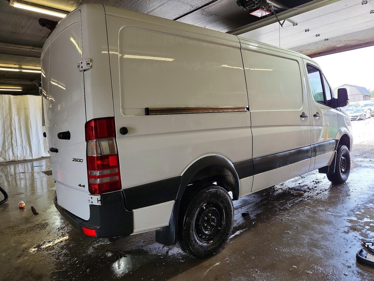 2017 Mercedes-Benz Sprinter 2500 - zdjęcie 3