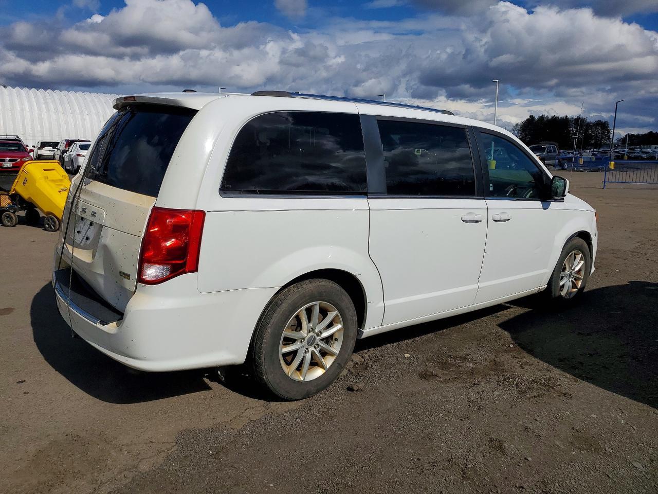 2018 Dodge Grand Caravan Se - zdjęcie 3
