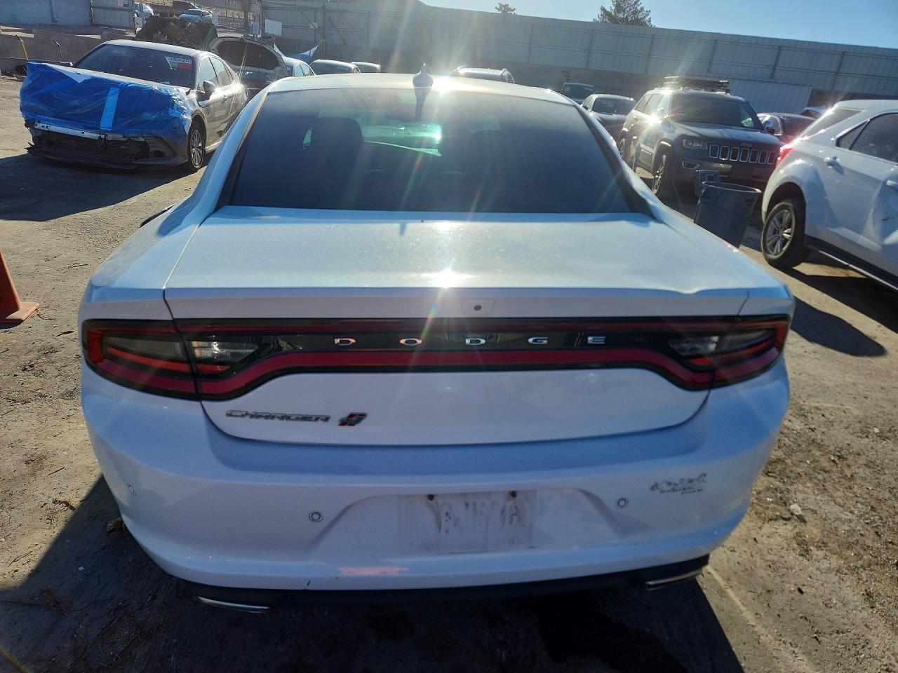 2022 Dodge Charger Sxt - zdjęcie 6