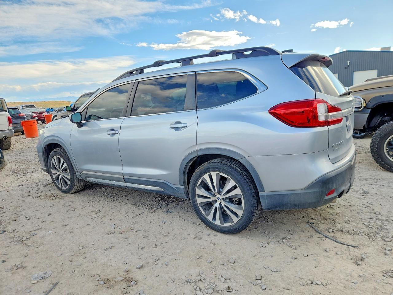 2019 Subaru Ascent Limited - zdjęcie 2