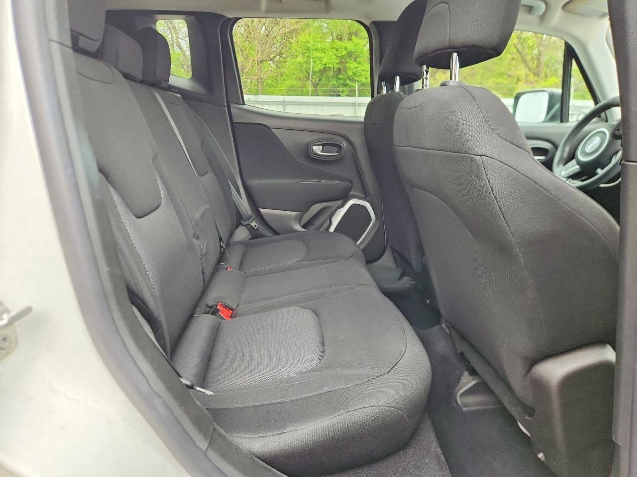 2018 Jeep Renegade Sport - zdjęcie 11