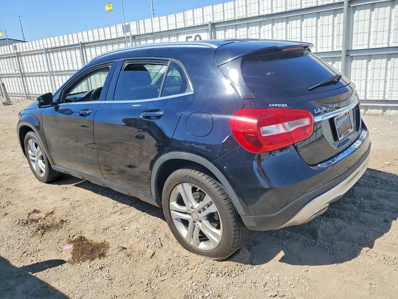 2016 Mercedes-Benz Gla 250 4Matic - zdjęcie 2