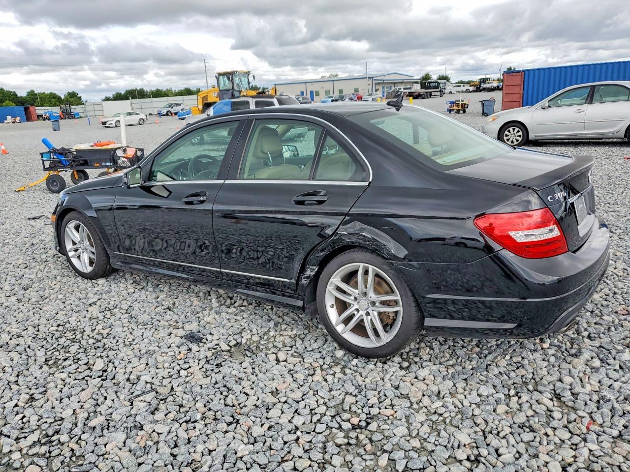 2014 Mercedes-Benz C 300 4Matic - zdjęcie 2