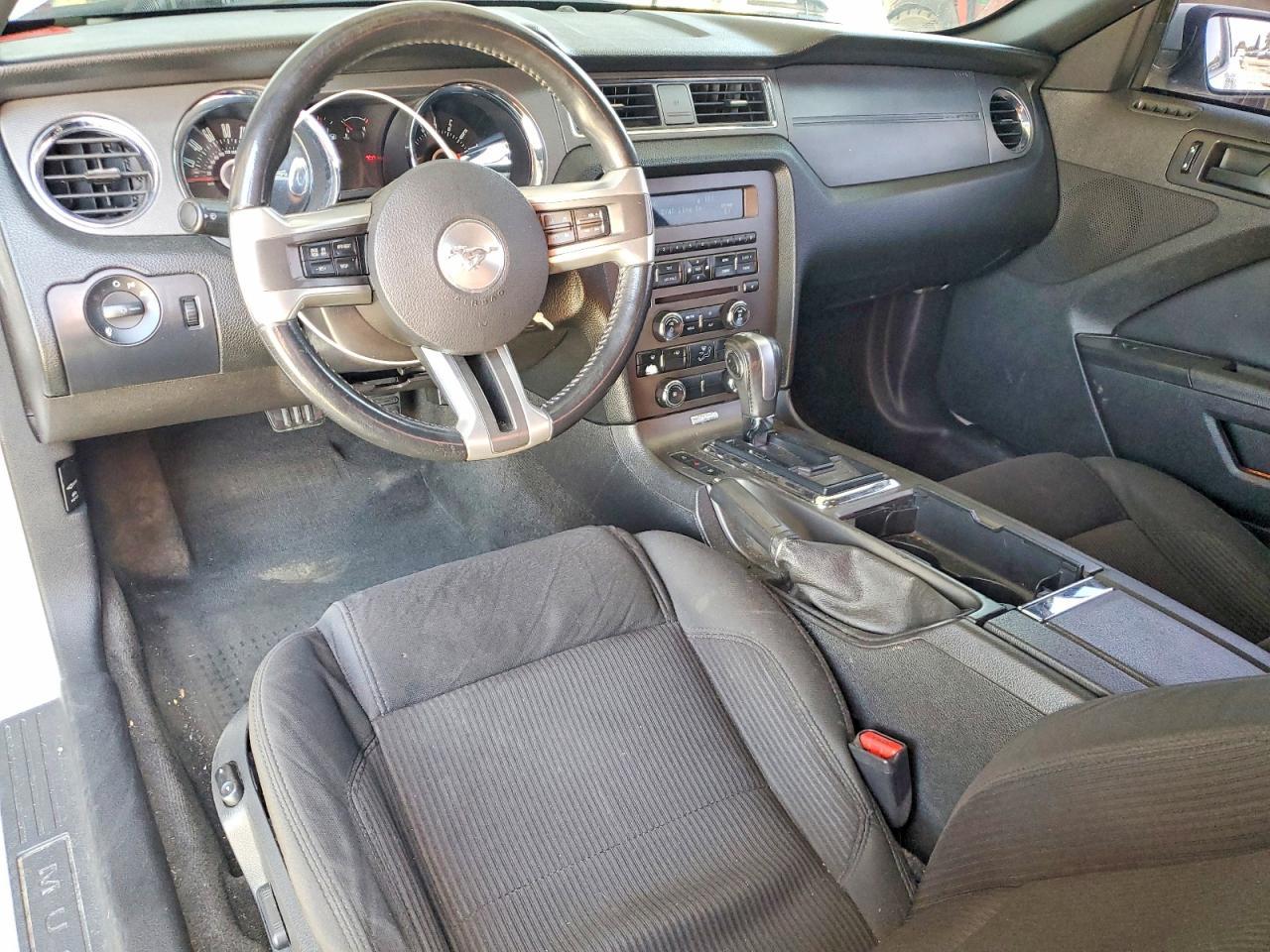 2013 Ford Mustang Gt - zdjęcie 8