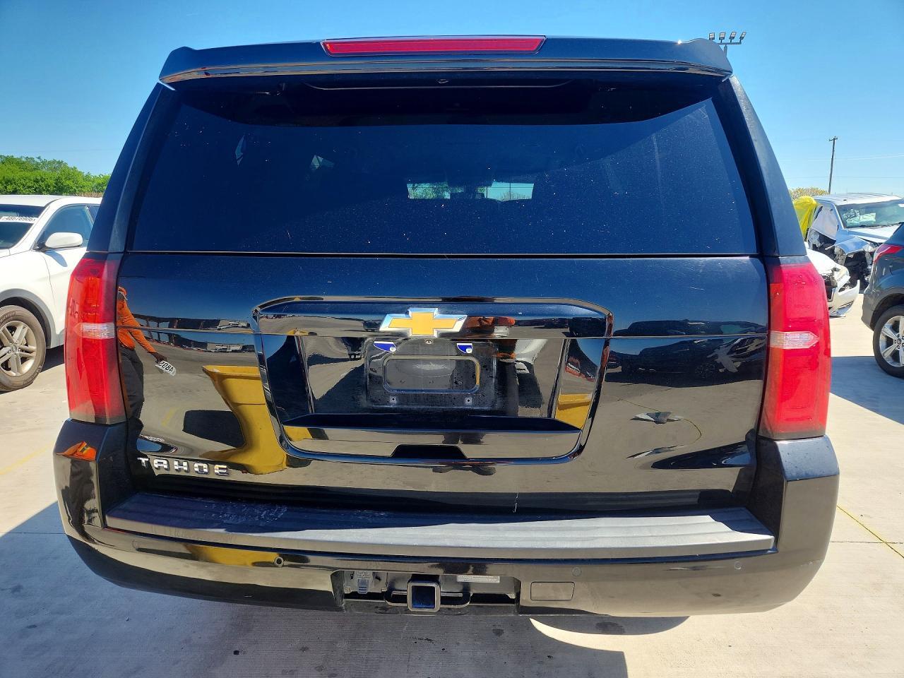 2015 Chevrolet Tahoe C1500 Ls - zdjęcie 6