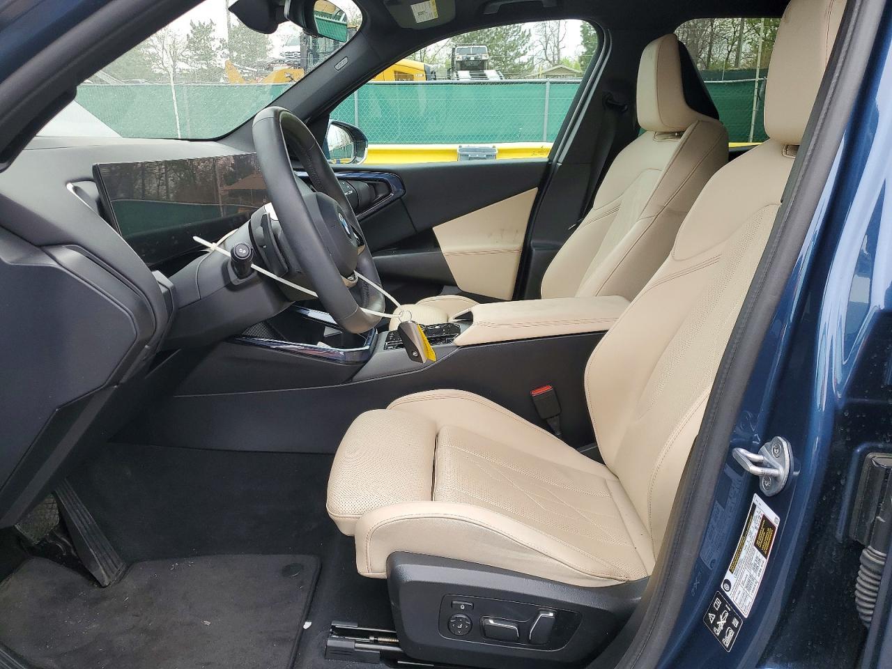 2025 BMW X3 30 xDrive - zdjęcie 7