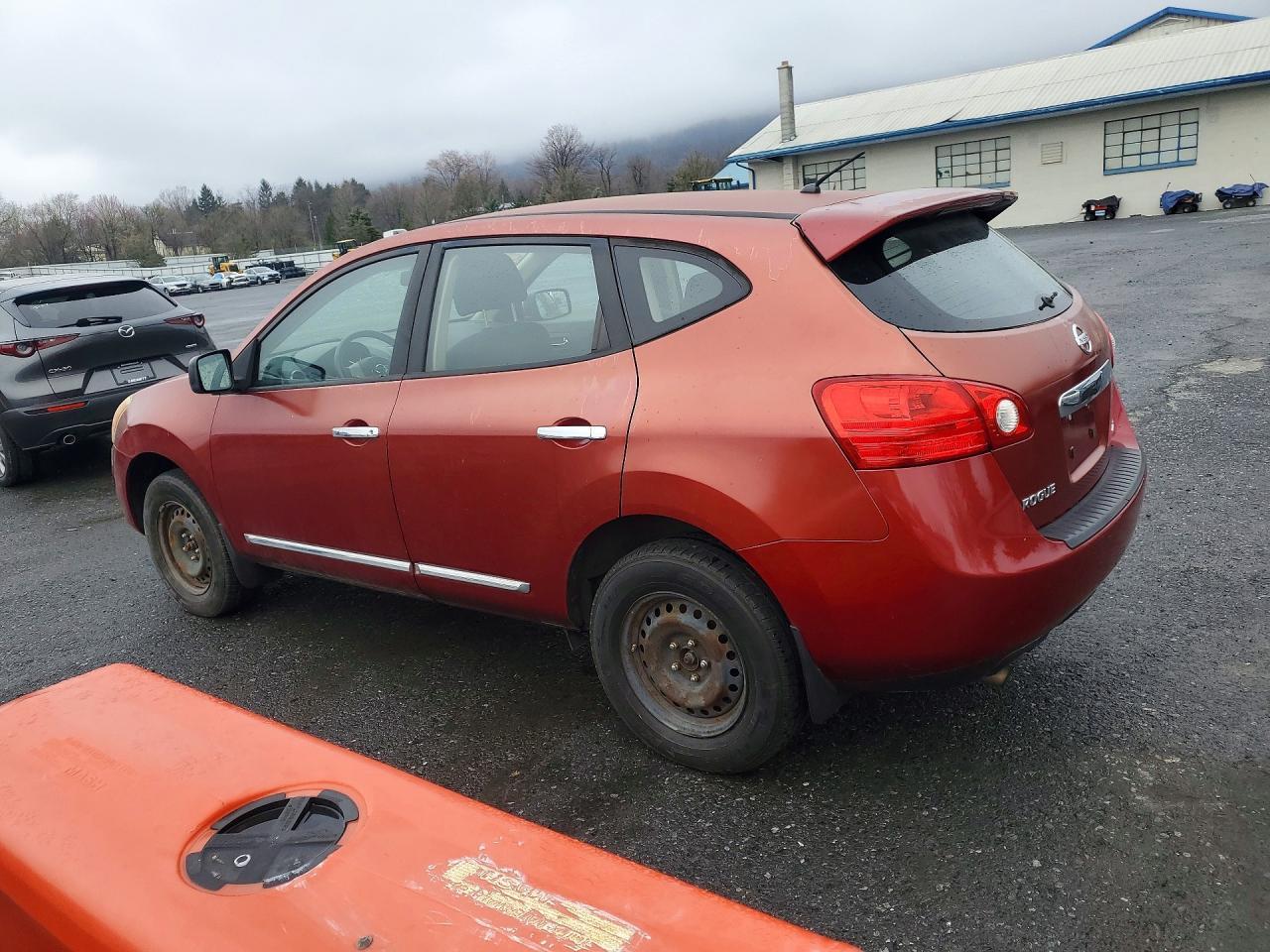 2013 Nissan Rogue S - zdjęcie 2