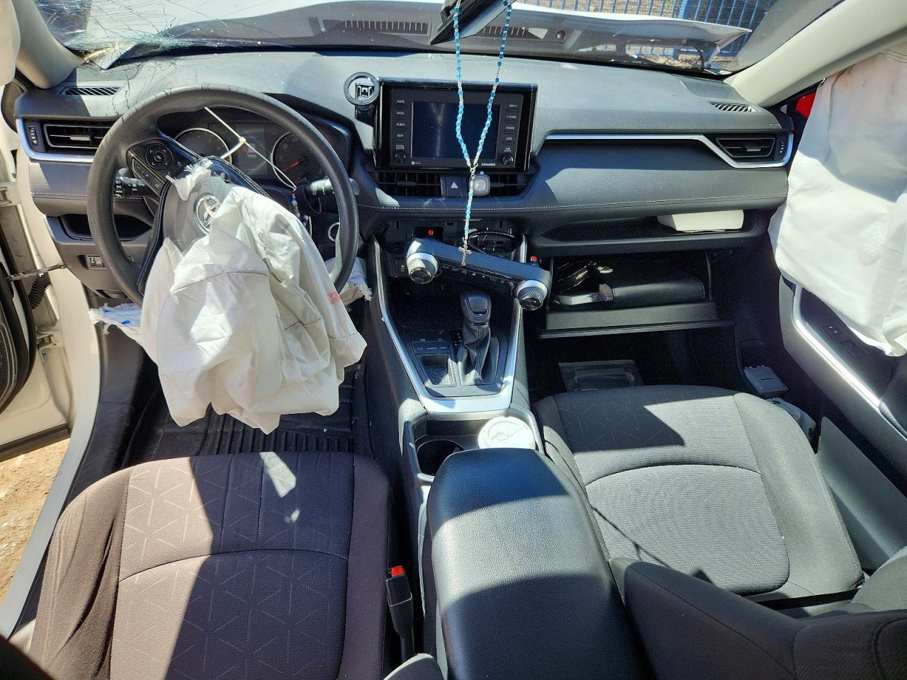 2020 Toyota Rav4 Xle - zdjęcie 8