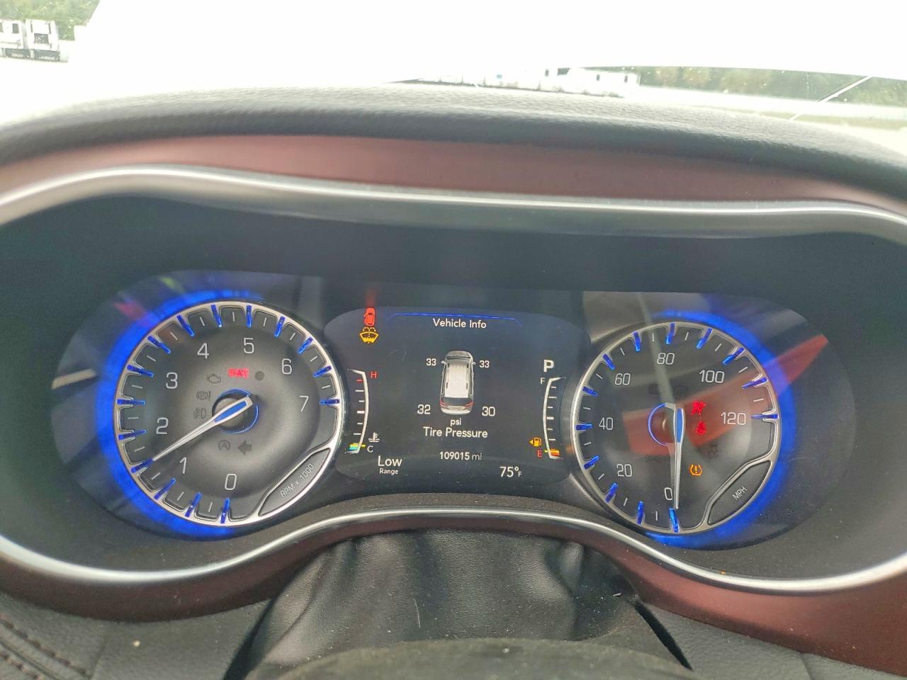 2020 Chrysler Pacifica Limited - zdjęcie 9