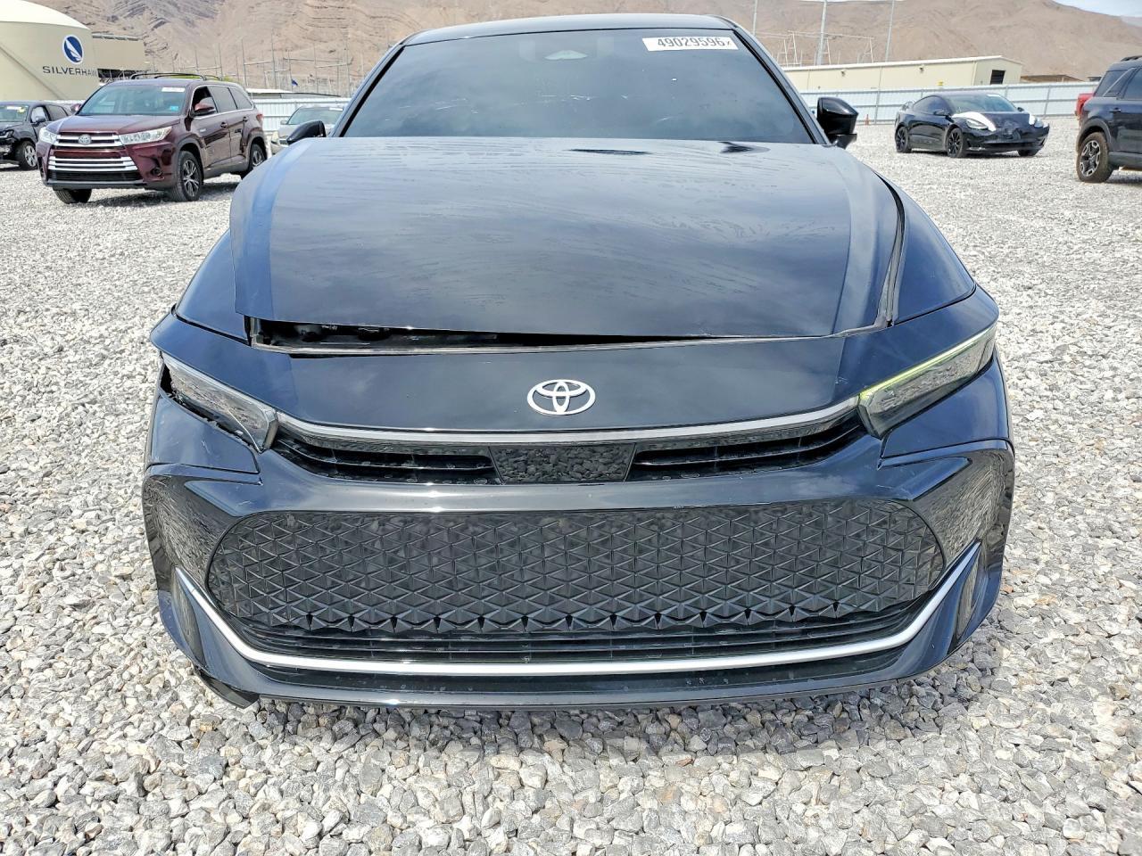 2023 Toyota Crown Xle - zdjęcie 5