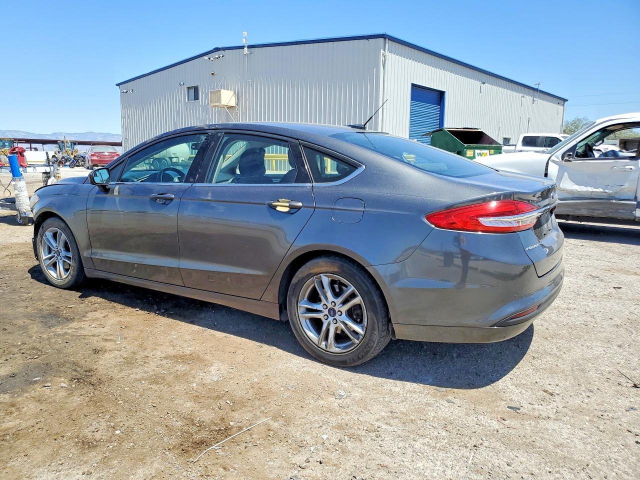 2018 Ford Fusion Se - zdjęcie 2