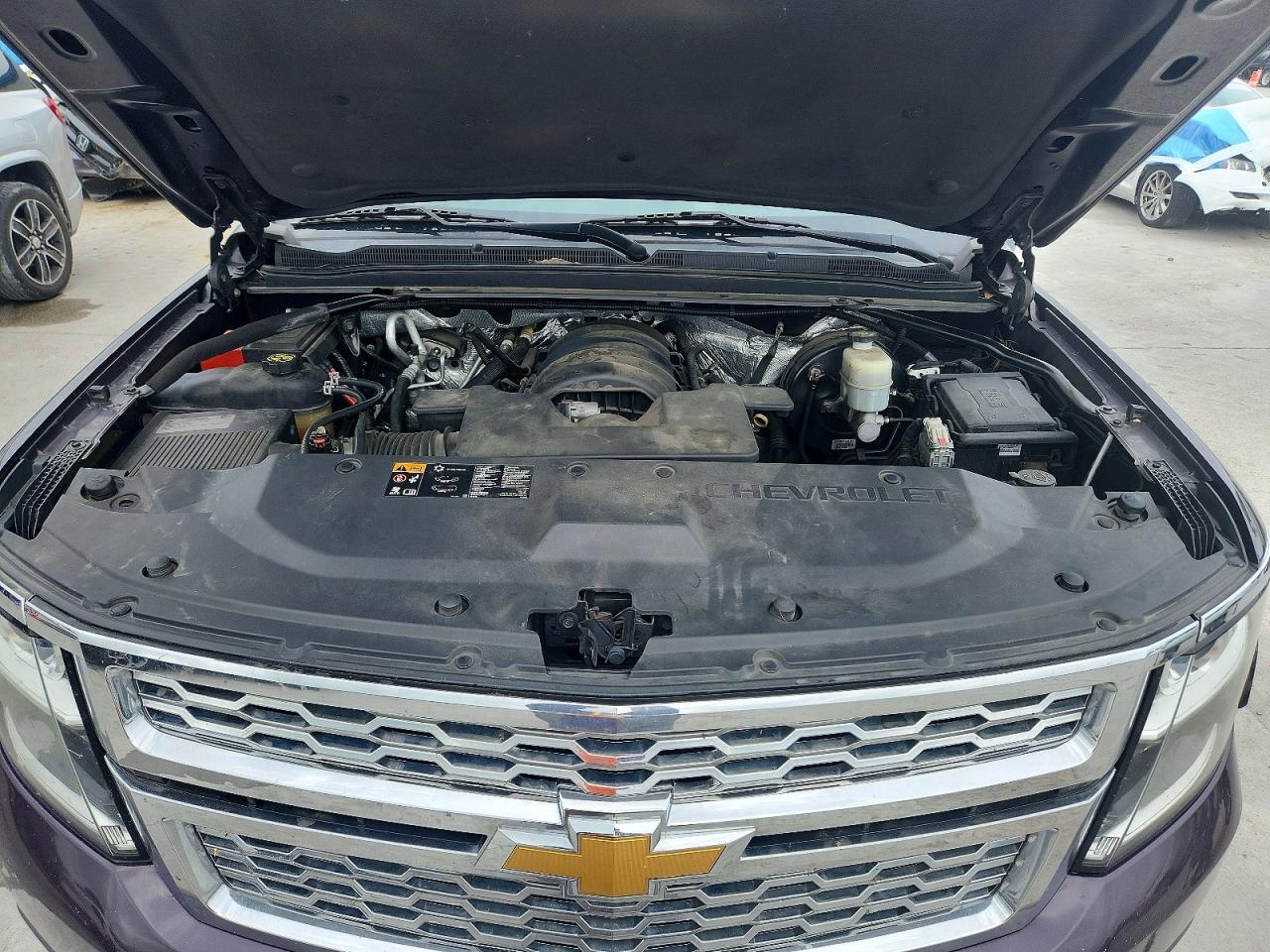 2016 Chevrolet Tahoe C1500 Lt - zdjęcie 12