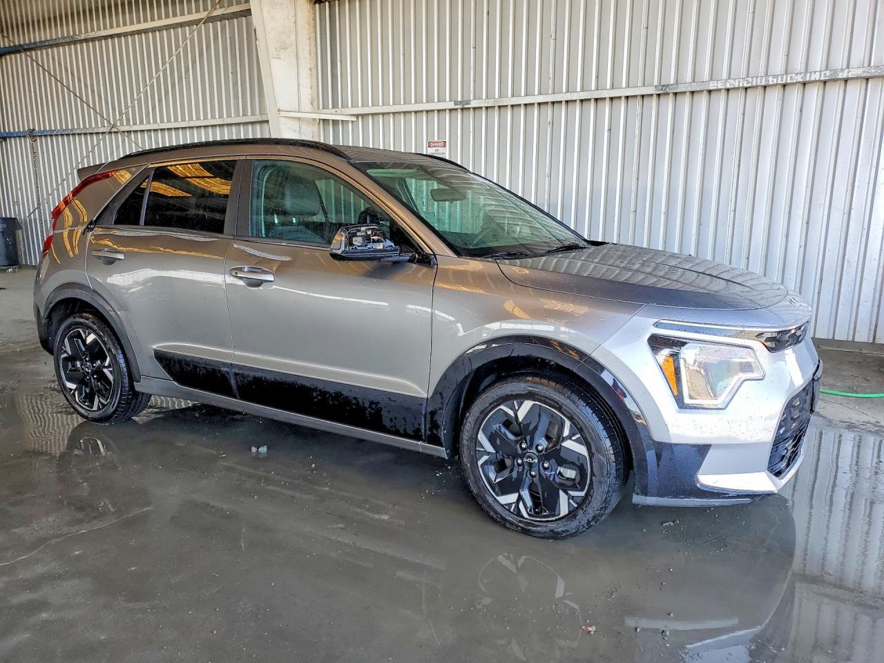 2024 Kia Niro Wind - zdjęcie 4