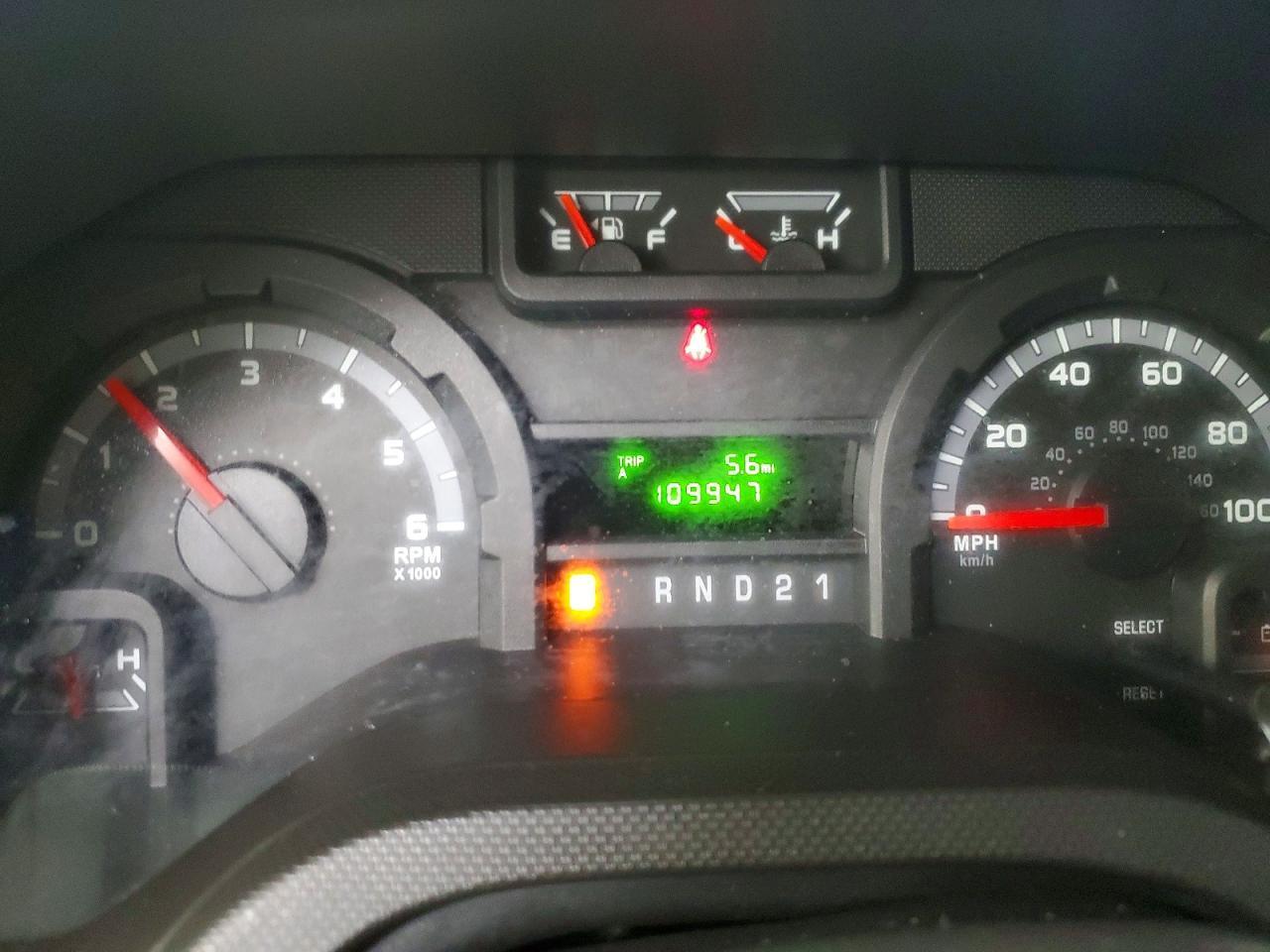 2014 Ford Econoline E250 Van - zdjęcie 9