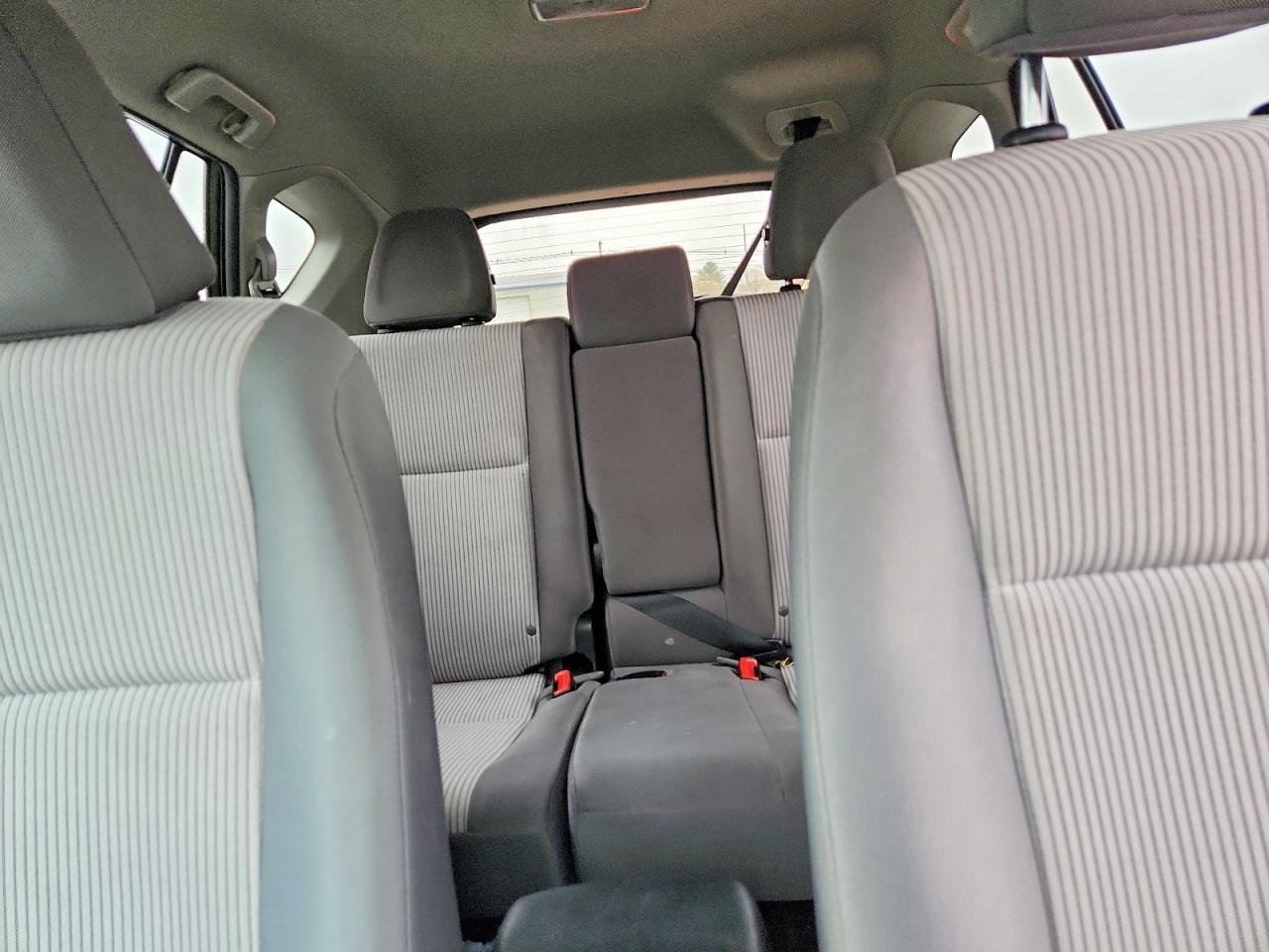 2013 Toyota Rav4 Le - zdjęcie 10