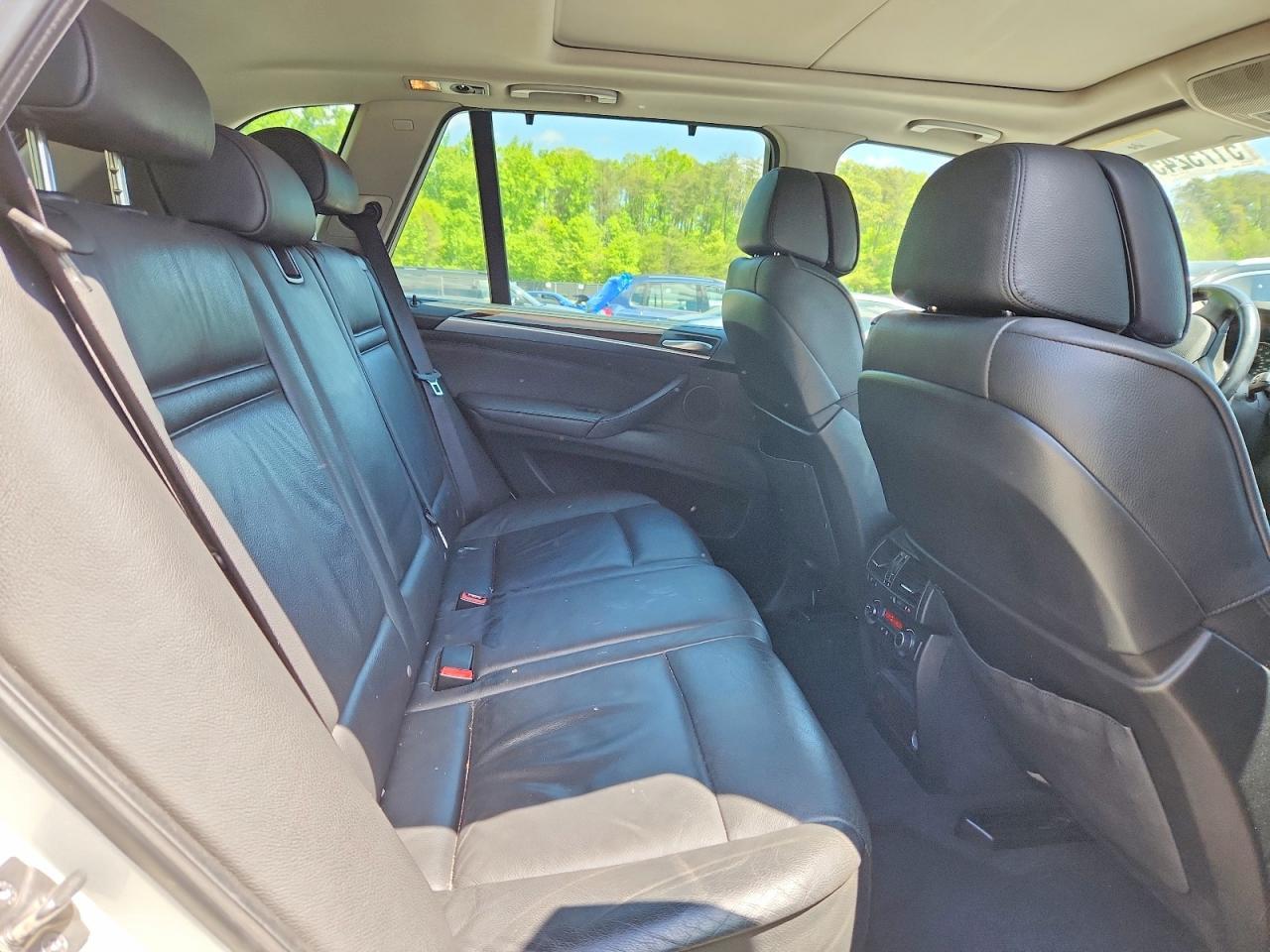 2013 BMW X5 xDrive35I - zdjęcie 11