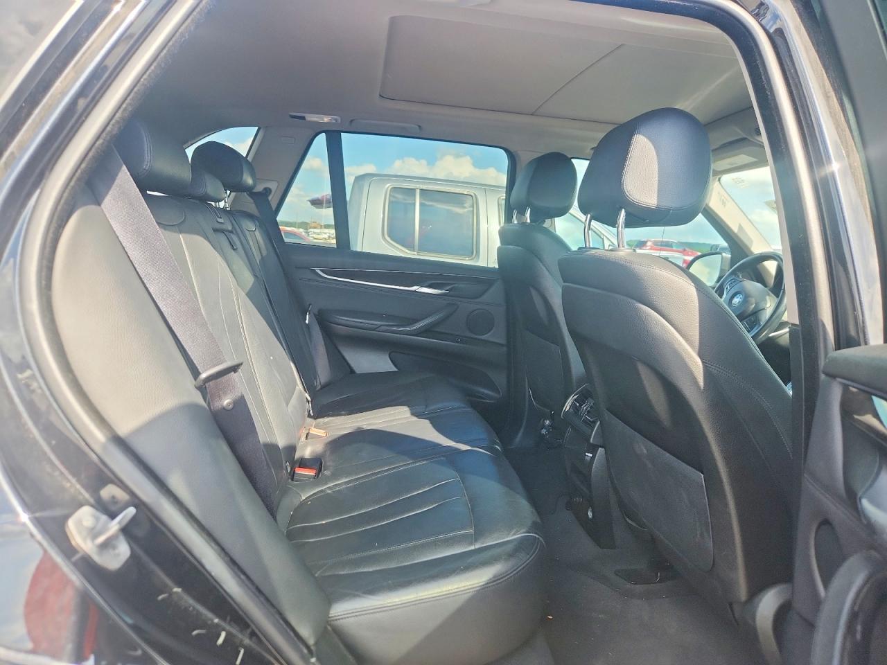 2015 BMW X5 Sdrive35I - zdjęcie 11