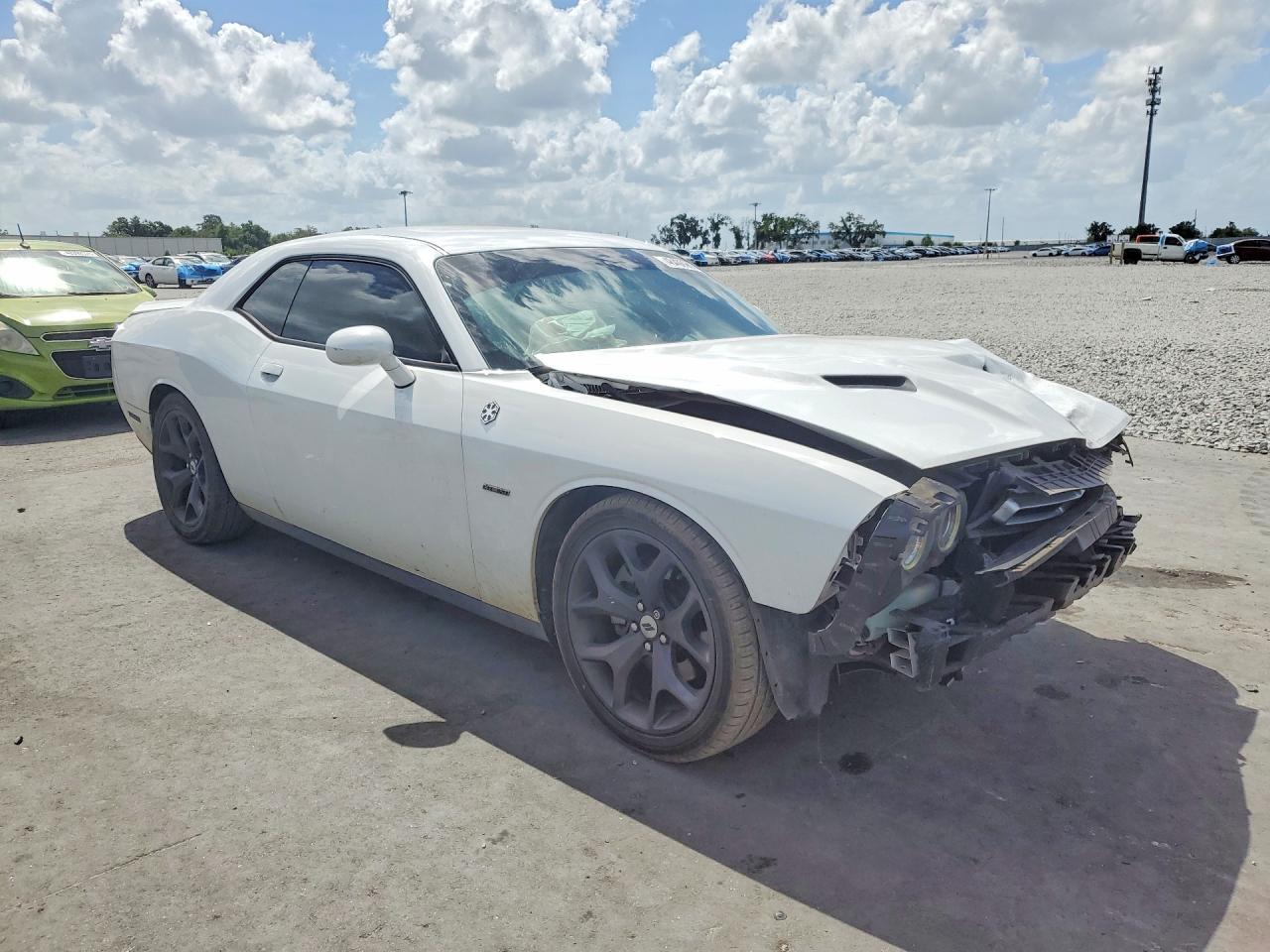 2018 Dodge Challenger R - zdjęcie 4