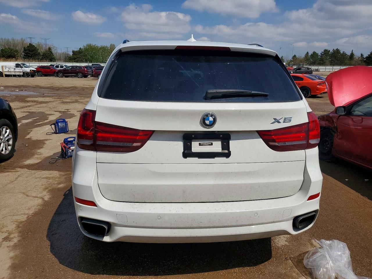 2017 BMW X5 xDrive50I - zdjęcie 6