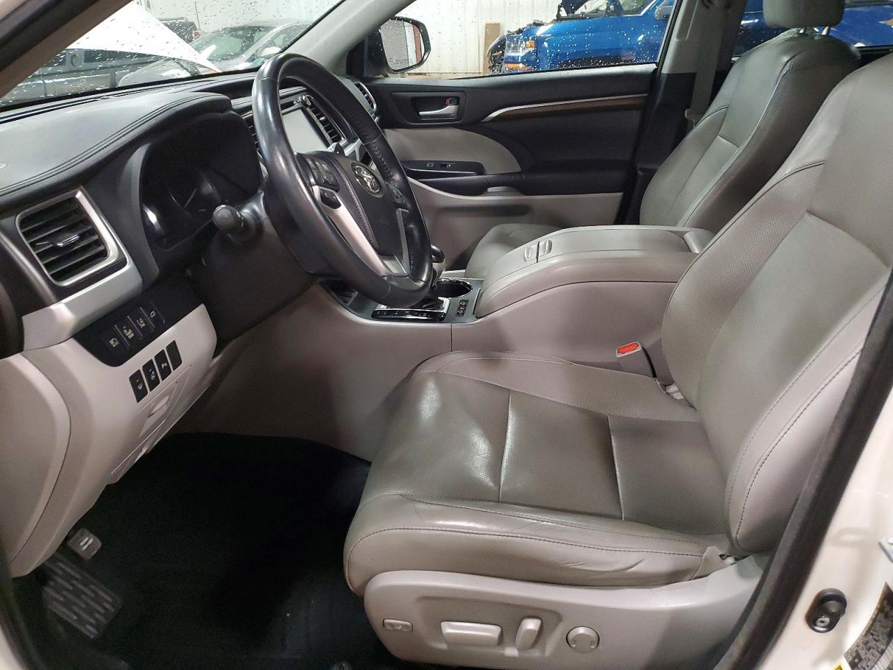 2014 Toyota Highlander Limited Platinum - zdjęcie 7